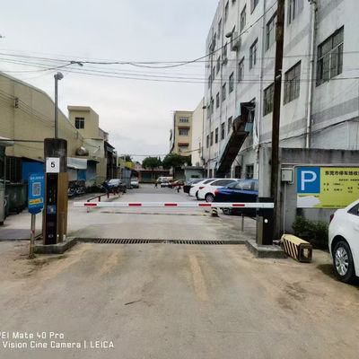 Buy Operating Speed 0.3-6s Automatic Barrier Gate Toll System Fence Waterproof online manufacture