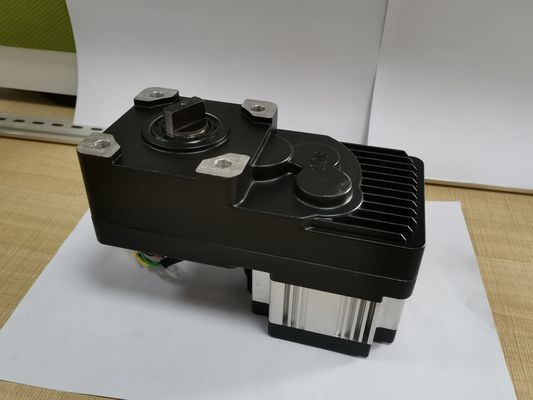 Buy 2M Max Length Boom Gate Motor LED For Personal Parking Lot online manufacture