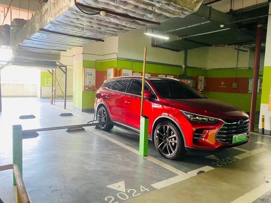 Remote Control Automatic Car Parking Space Barrier DC24V With Max Length Of 2M